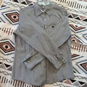 Stripe Women’s Cinch Button Down
